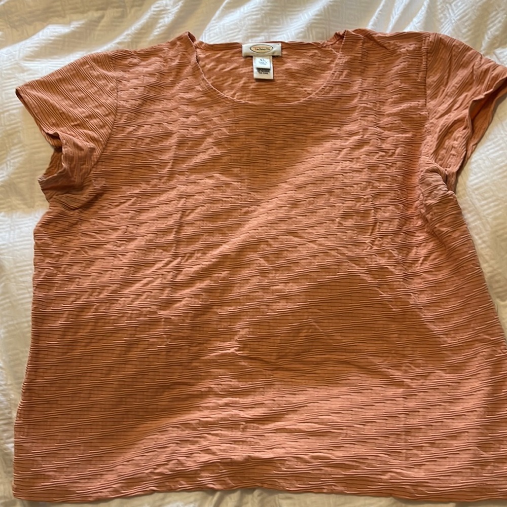 Short sleeve T ~ Talbots pretty peach size XL